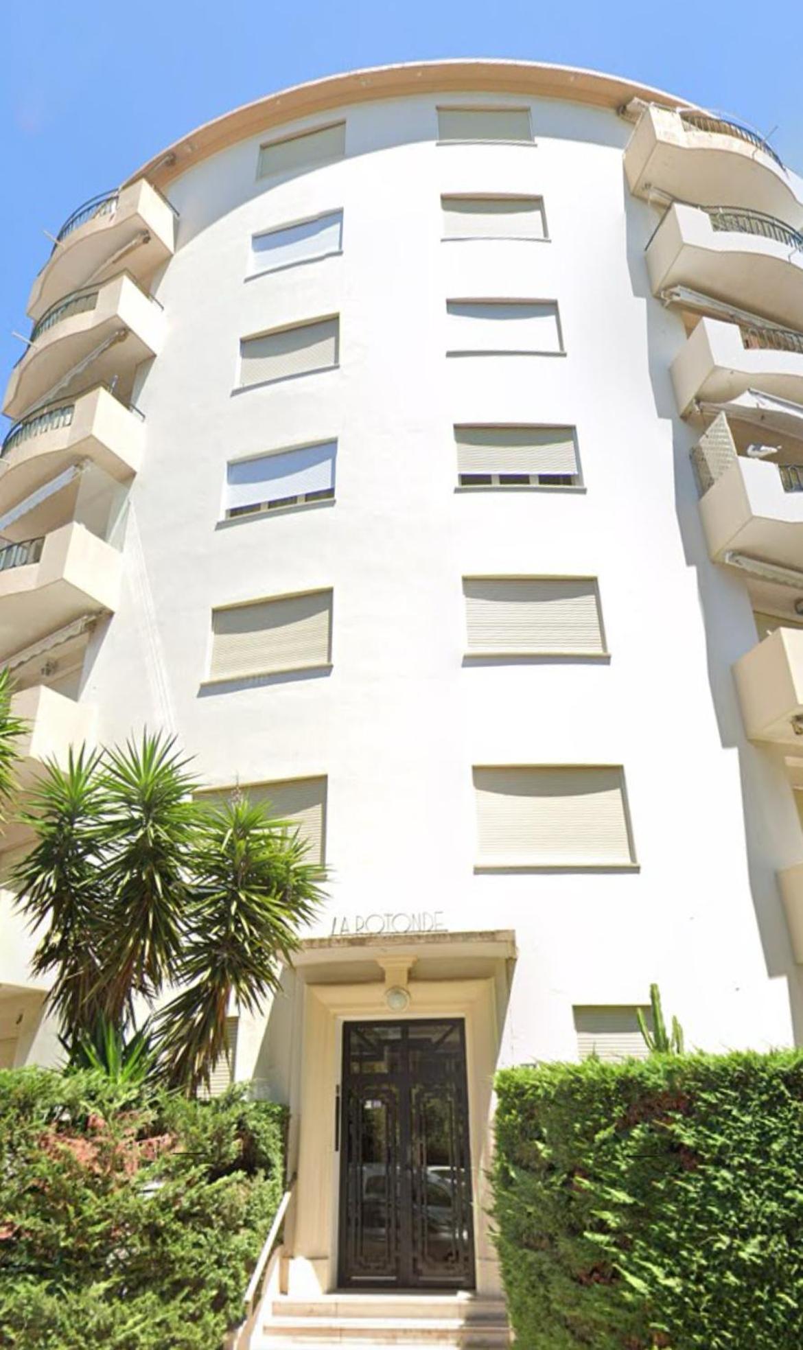 Croisette - Plages - Palais - Bord De - Moderne Et Lumineux Avec Balcon Appartement Cannes